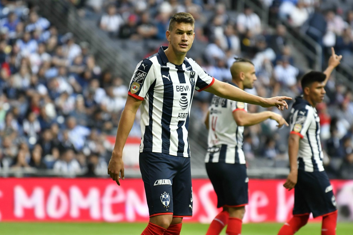 César Montes está en la mira de varios equipos europeos (Foto: Imago7)