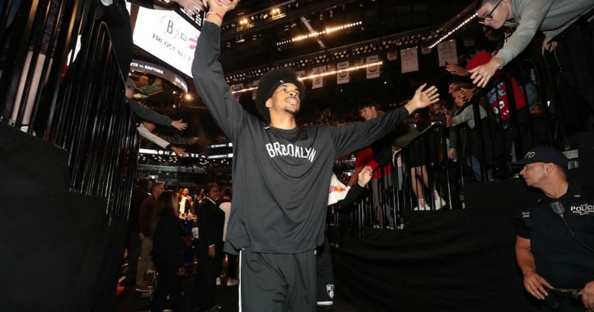 Jarrett Allen recordó a la afición latina en sus protestas contra el racismo (Foto: AFP)