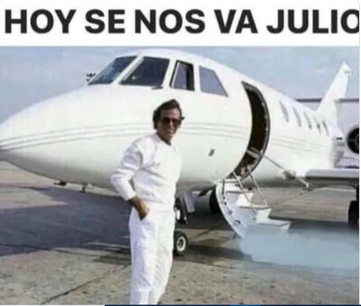Memes del mes de agosto y final de julio