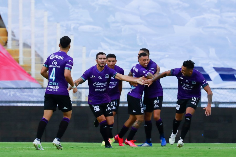 Mario Osuna hizo el gol que le dio el empate al Mazatlán. FOTO: Imago7.