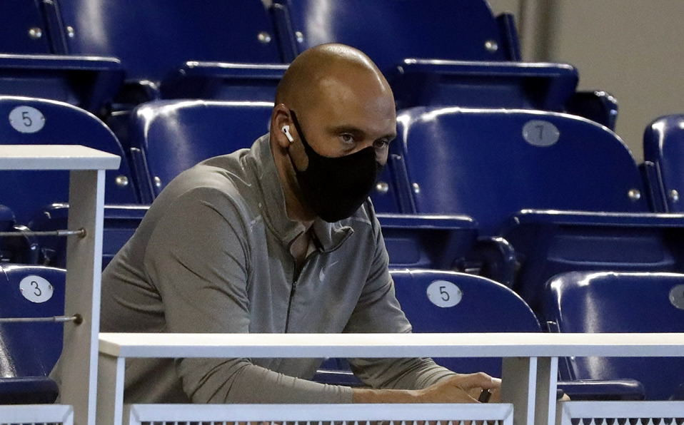 Jeter dio su versión sobre lo ocurrido con los Marlins. (Foto: AP)