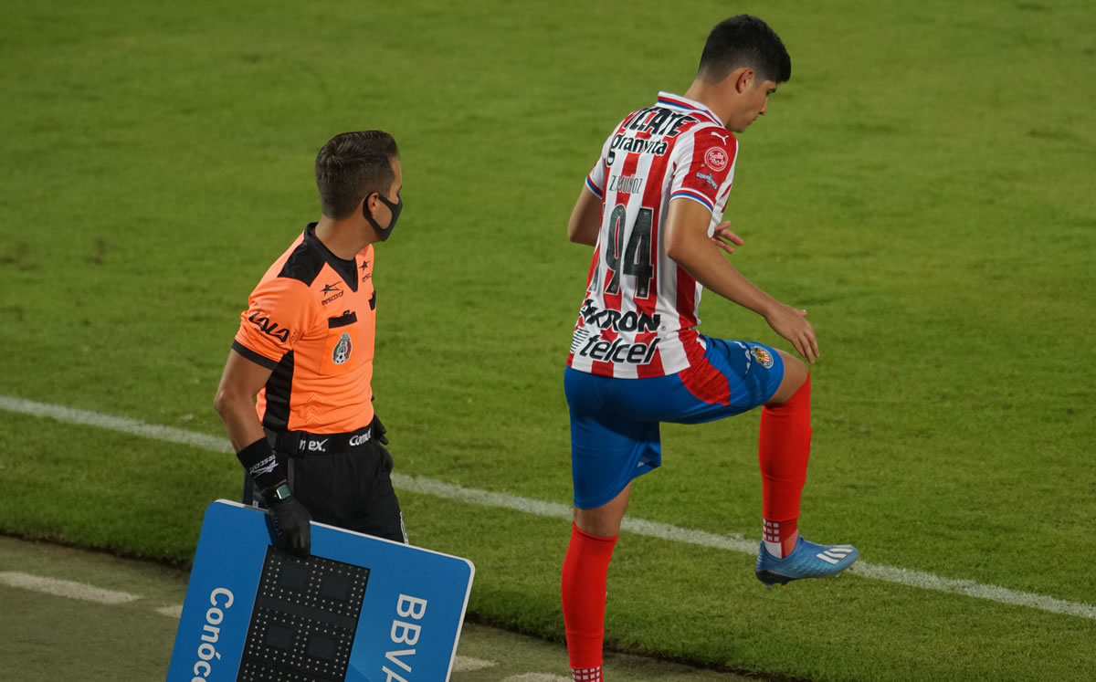 Aunque su debut fue amargo al caer 2-0 ante Santos. (Imago 7)