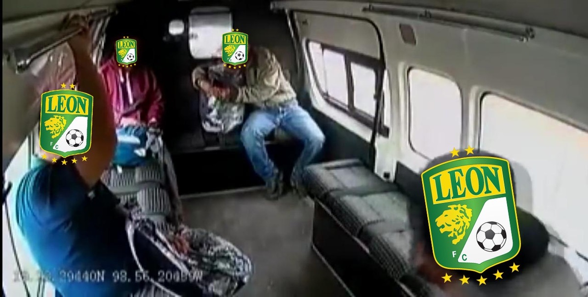 León esperando a ver quién es el próximo que se sube para surtirlo.
