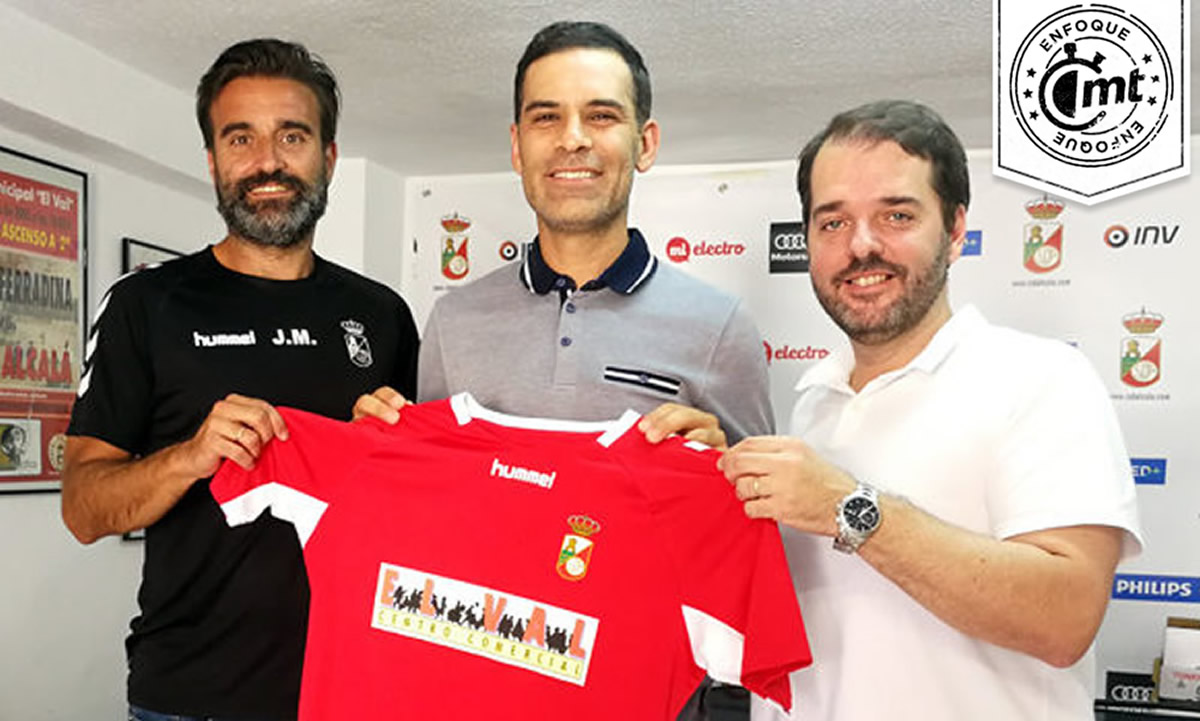 Rafael Márquez vivirá su primera experiencia como DT en Europa. FOTO: @rsda_oficial