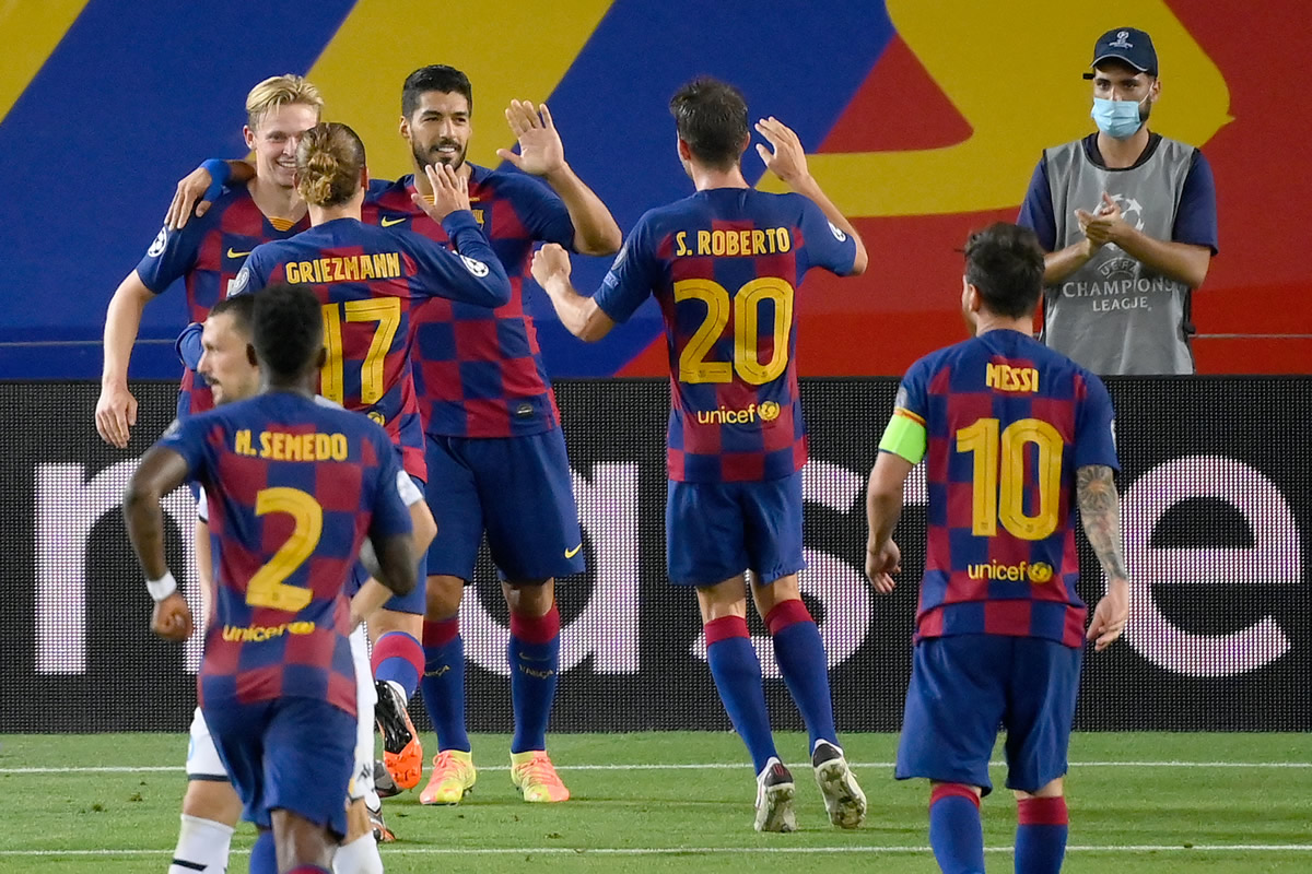 Una obra de arte del argentino fue la clave del juego que los culés le ganaron al Napoli que por momentos le puso drama a la serie (FOTO: AFP)