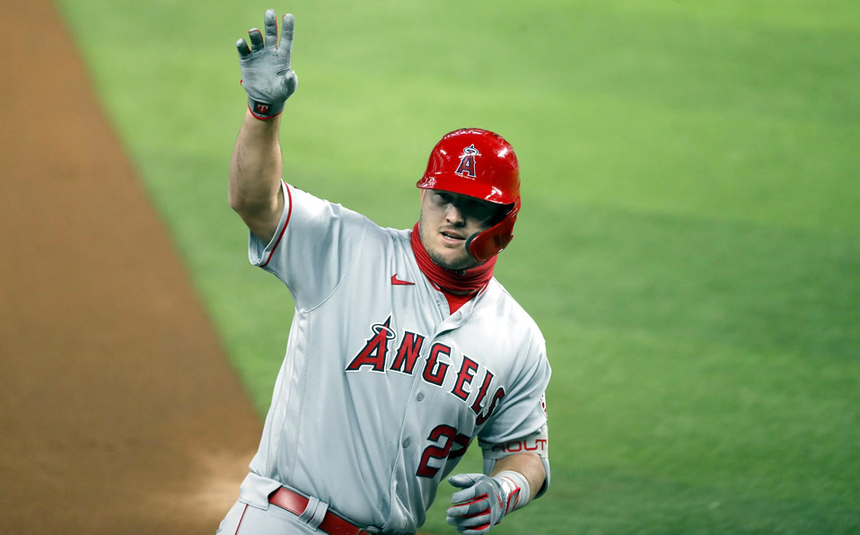 Trout está a un home run de cumpleaños de empatar el récord de MLB. (Foto: AP)