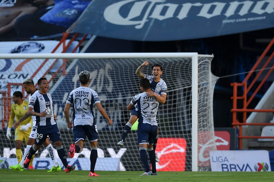 Víctor Dávila se hizo presente con un gol en el triunfo de Pachuca ante Gallos. FOTO: Imago7.
