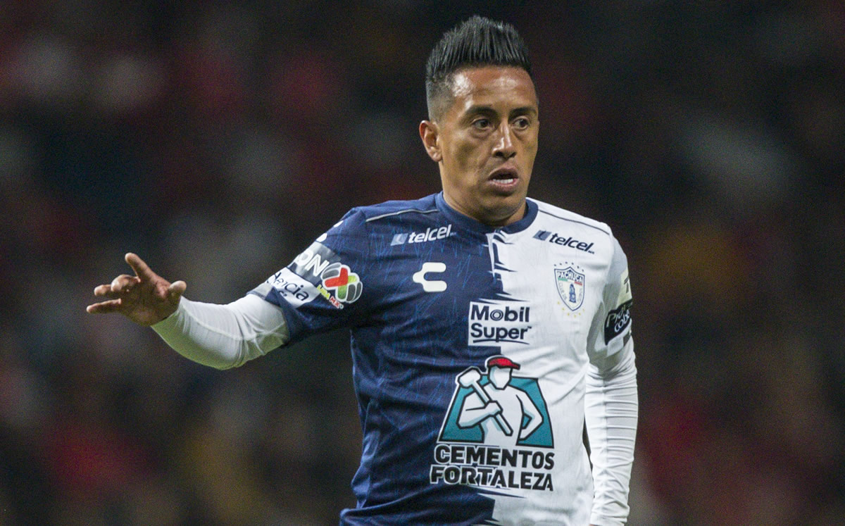 Christian Cueva solo disputó dos partidos con los Tuzos. (Foto: Mexsport)