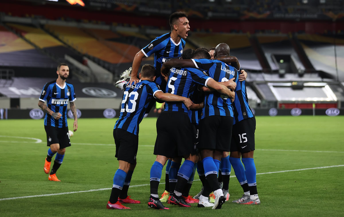 Con Lautaro Martínez imparable y Lukaku goleador, el Inter aplastó a los ucranianos y se cita ahora con el Sevilla en la Gran Final (FOTO: AFP)