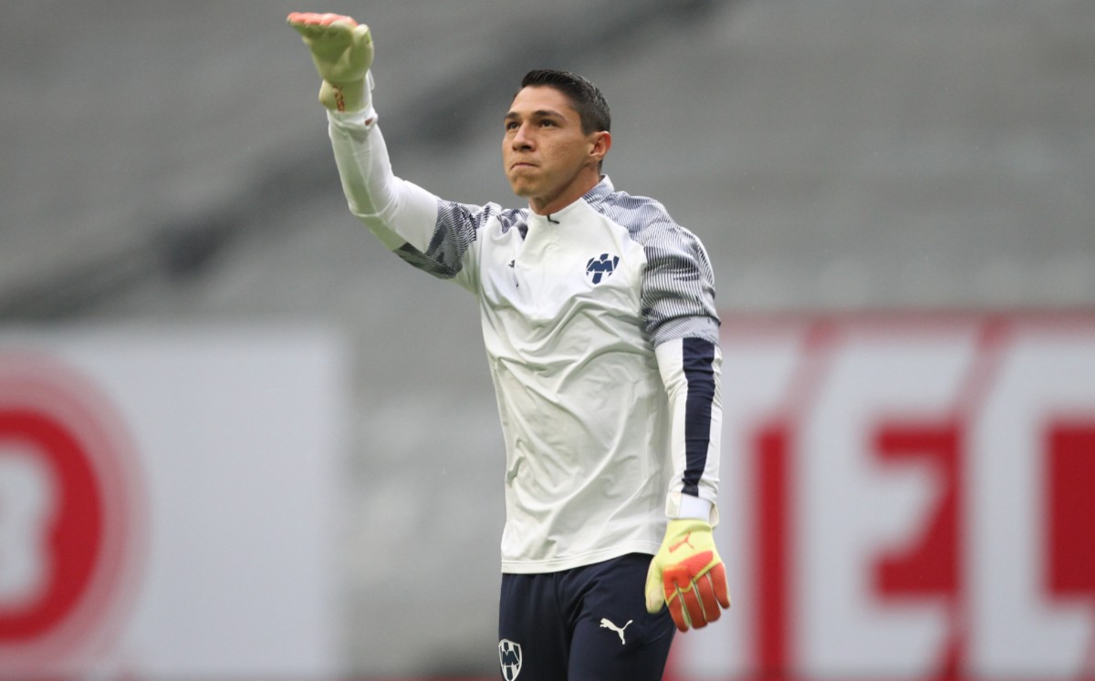 El portero de Rayados, Hugo González, ya está libre de coronavirus. Foto: Imago7