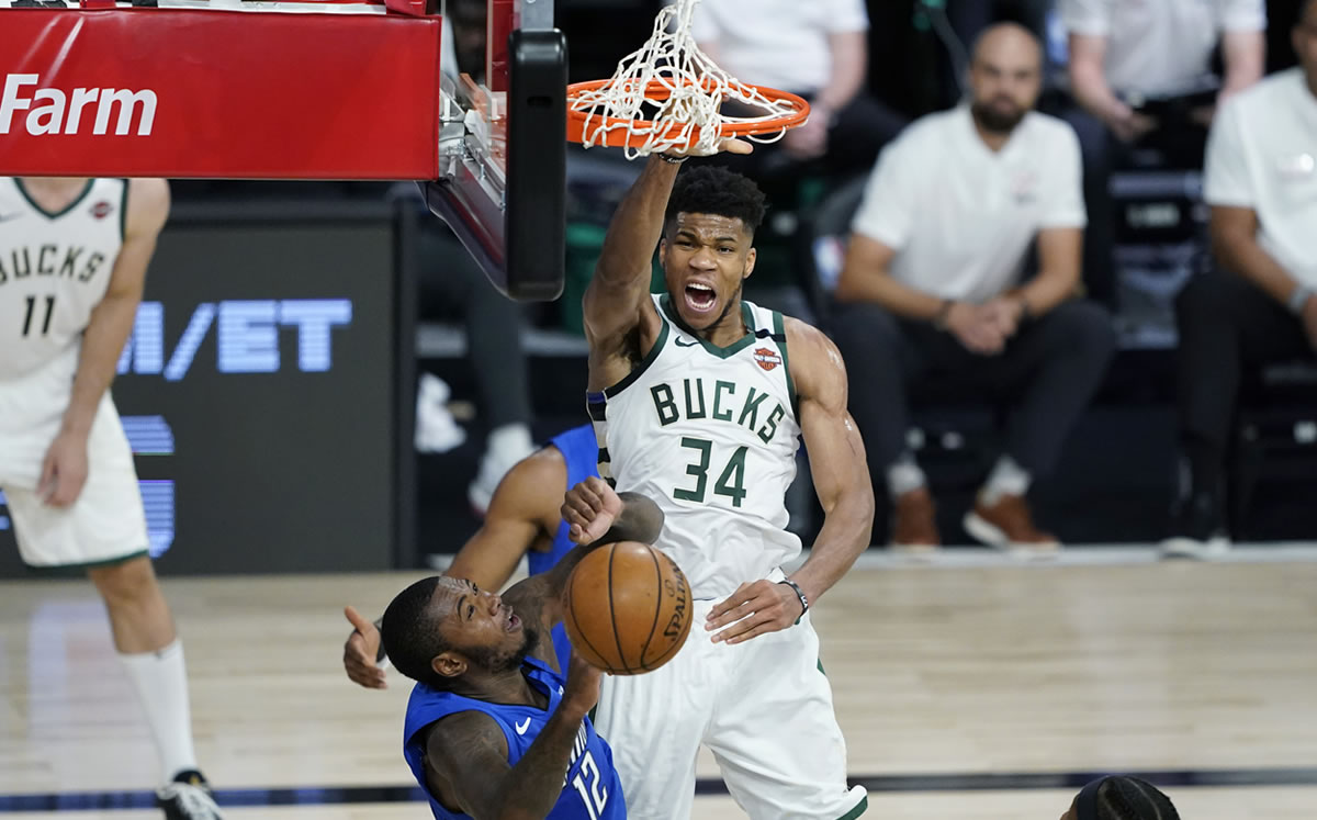 The Greek Freak salió desatado en la pintura (AFP)