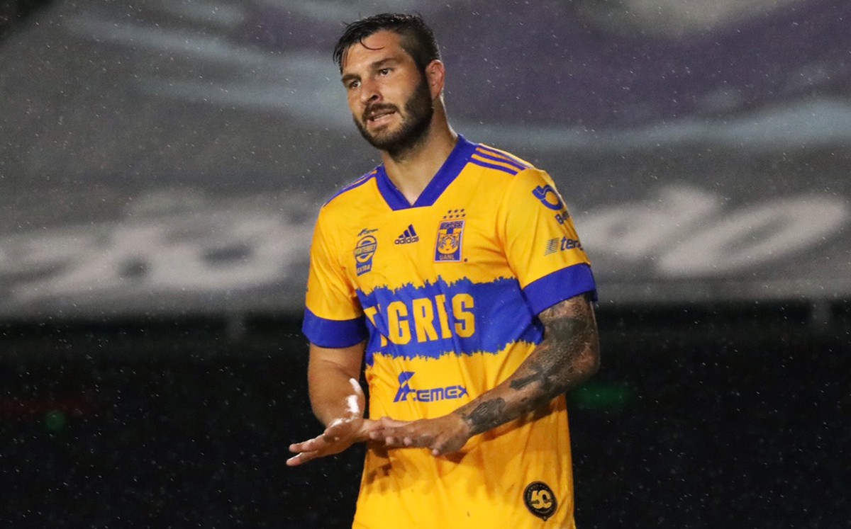 Gignac no pudo creer que se les fuera el triunfo ante los sinaloenses. FOTO: Imago7.