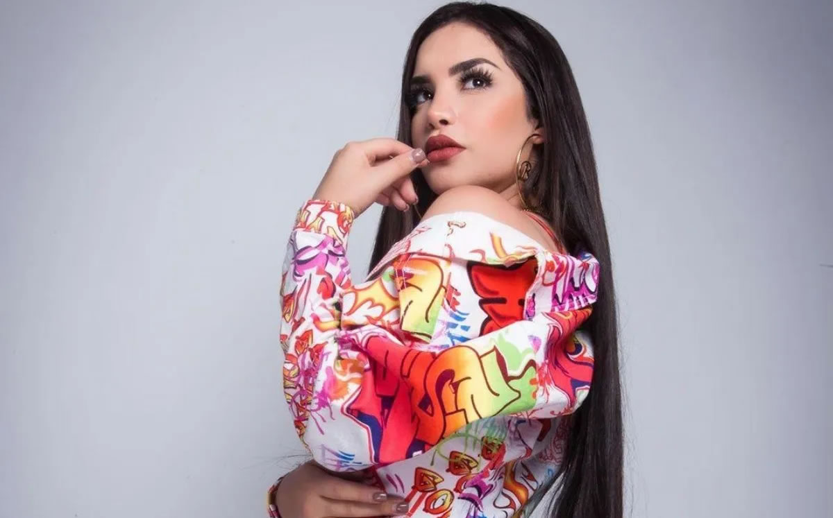 Kimberly Loaiza, 25.4 M