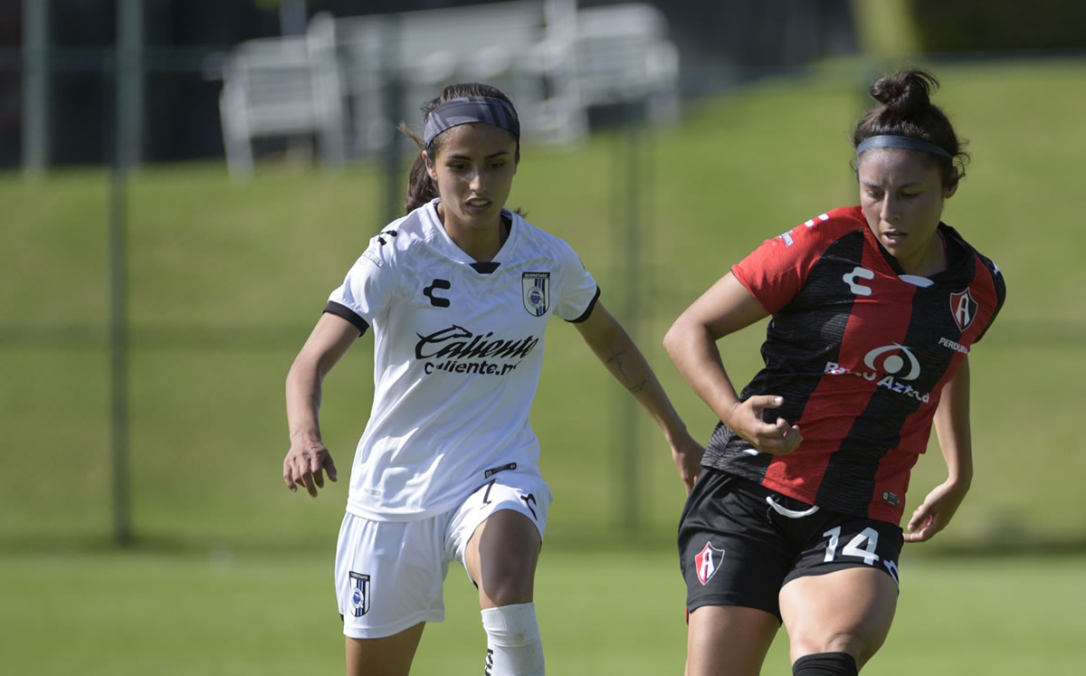 Acciones del partido. (Imago 7)