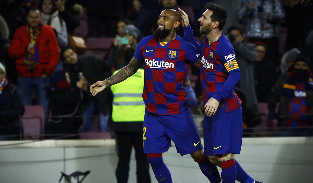 Arturo Vidal y Lionel Messi podrían ser dos de las grandes bajas del Barcelona. (Imago7)