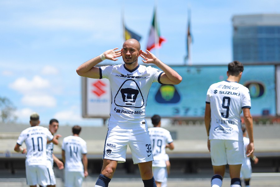 Carlos González encaminó al triunfo a los Pumas ante Xolos. FOTO: Imago7.