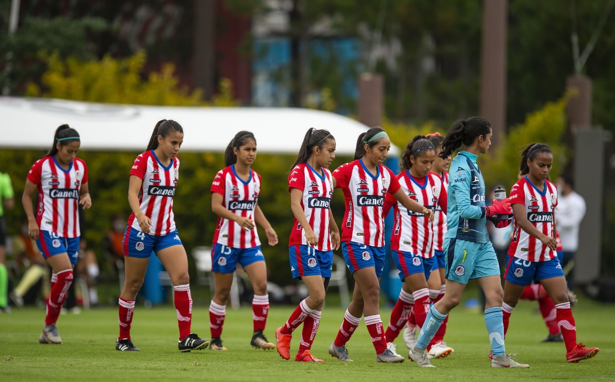 Las potosinas en un duelo de este Guard1anes 2020. FOTO: Mexsport.