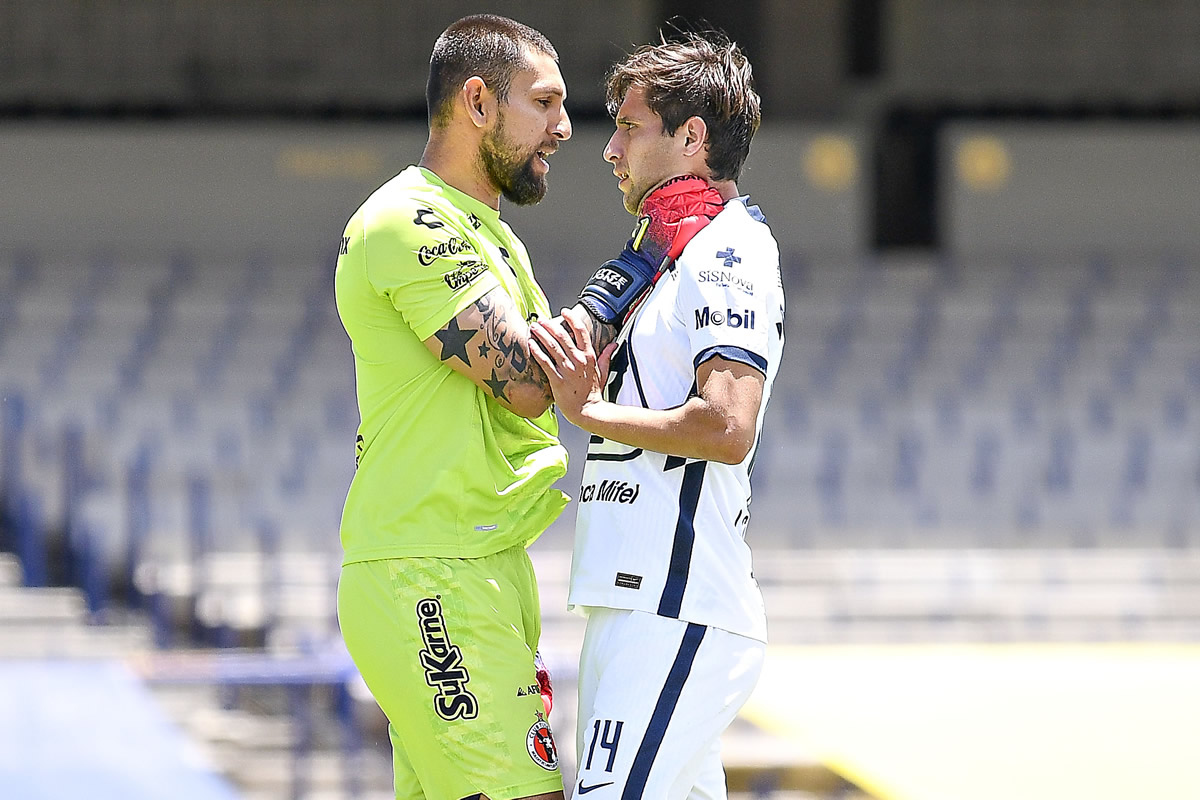 Jonathan Orozco se disculpa con juvenil de Pumas por agredirlo (Imago7)