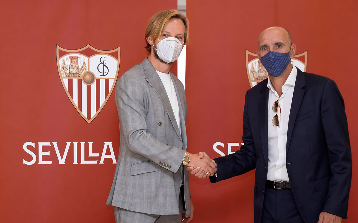 Ivan Rakitic regresó a Seviilla. (Foto: EFE)