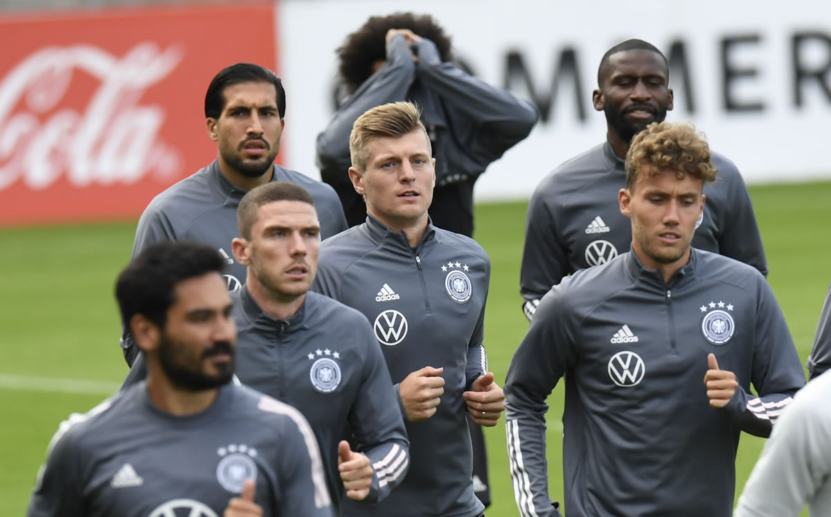 Kross será el líder de la rejuvenecida Alemania. (Foto: AFP)
