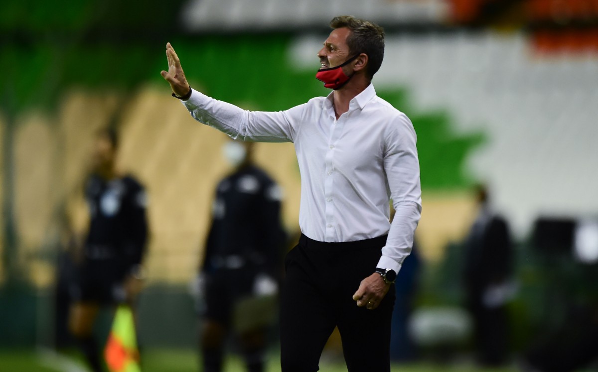 Cocca estará dirigiendo su tercer duelo con los Zorros. FOTO: Imago7.
