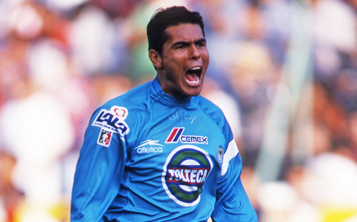 Oswaldo Sánchez es una leyenda del futbol mexicano, destacando con Chivas y Santos (MEXSPORT)