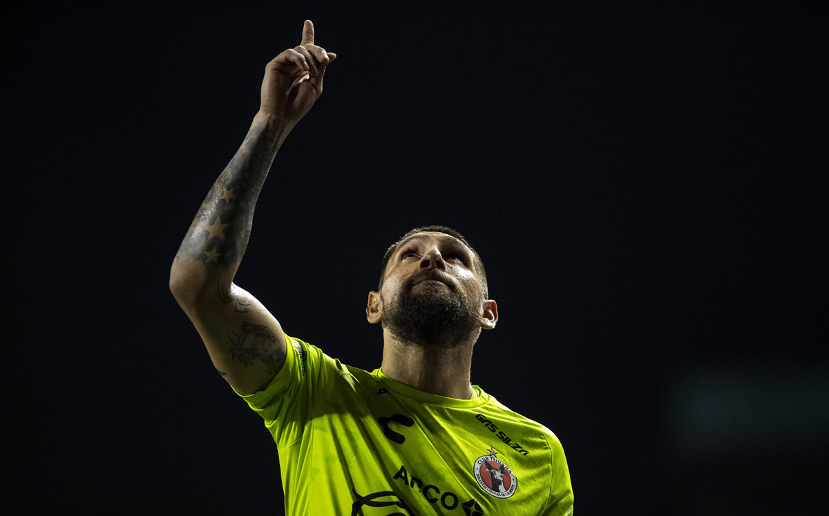 Jonathan Orozco celebra el triunfo sobre Rayados. (Foto: Imago7)