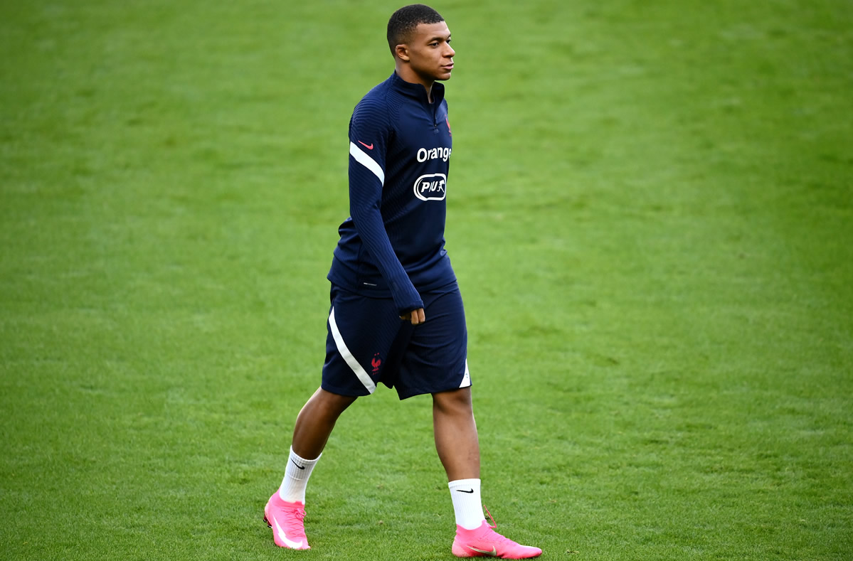 Kylian Mbappé da positivo a Coronavirus, deja a Francia y se aísla (FOTO: AFP)