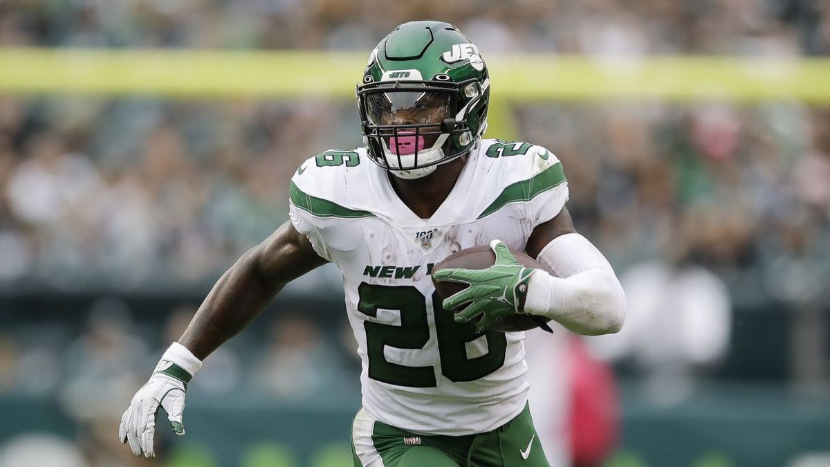 Le'Veon Bell | Jets: Con Adam Gase como coach, las cosas siguen pintando tristes, pero con tan poco talento, Bell es de lo "menos peor".