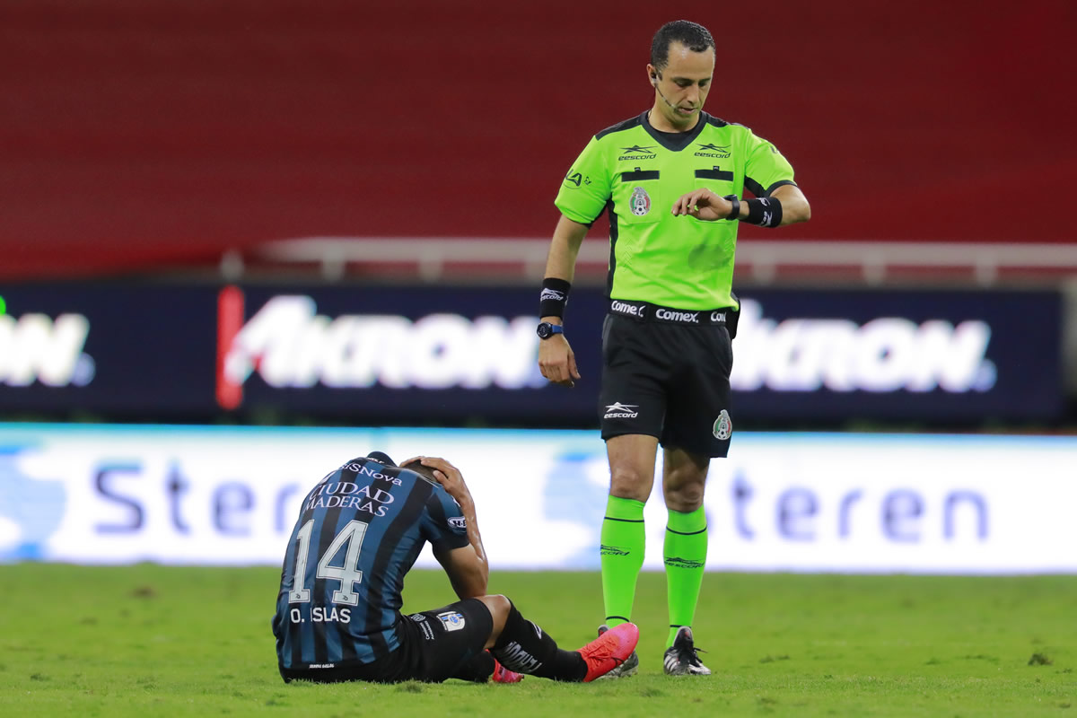 Eduardo Galván Basulto fue el árbitro del encuentro. (Foto: Imago7)