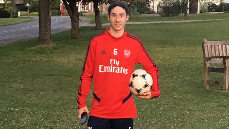 Marcelo Flores sigue deslumbrando al Arsenal con tu talento