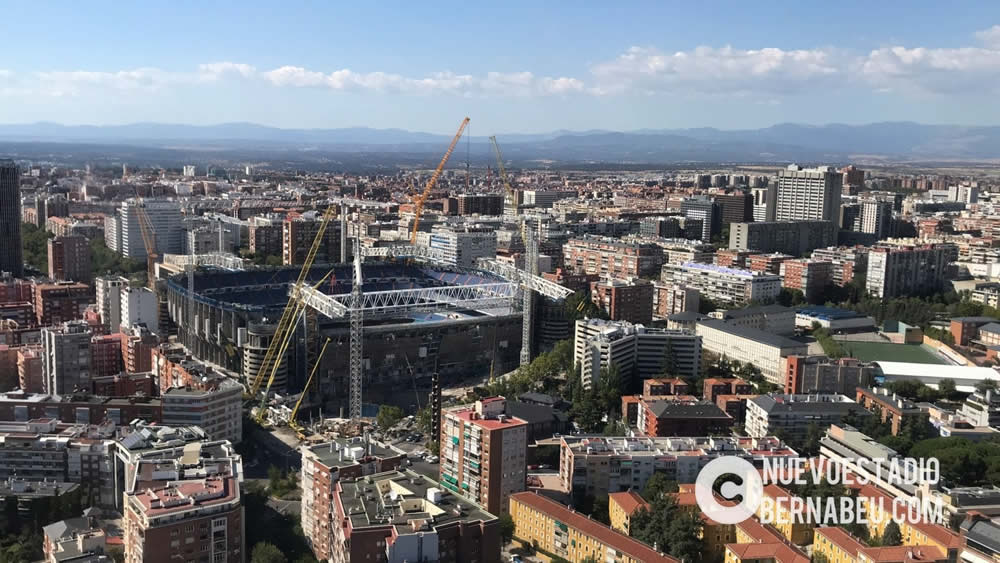 Real Madrid tiene 34 Ligas y 13 Champions League que lo hacen el más ganador de España y Europa.