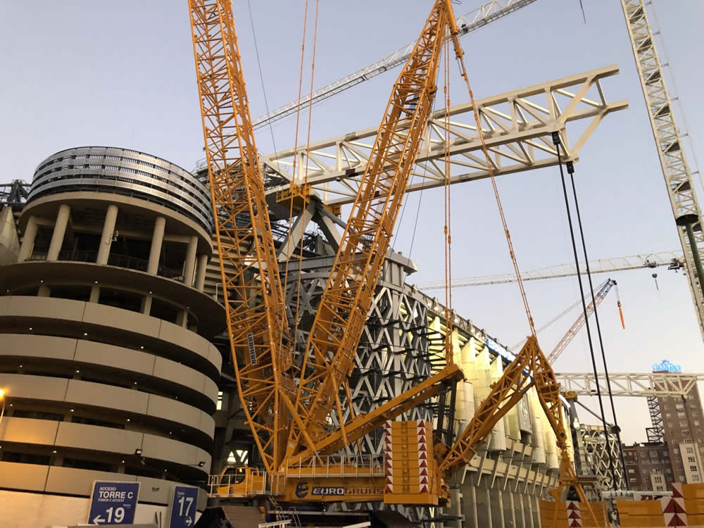 Las obras en la casa del Madrid no paran pese a la pandemia.