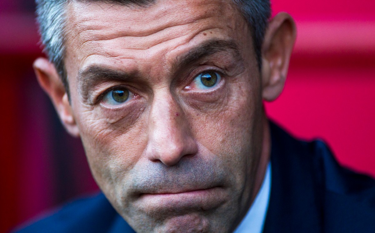 Caixinha se lleva a Odín Vite, quien fuera hasta hoy jefe de los Servicios médicos de Cruz Azul. Foto: Imago7