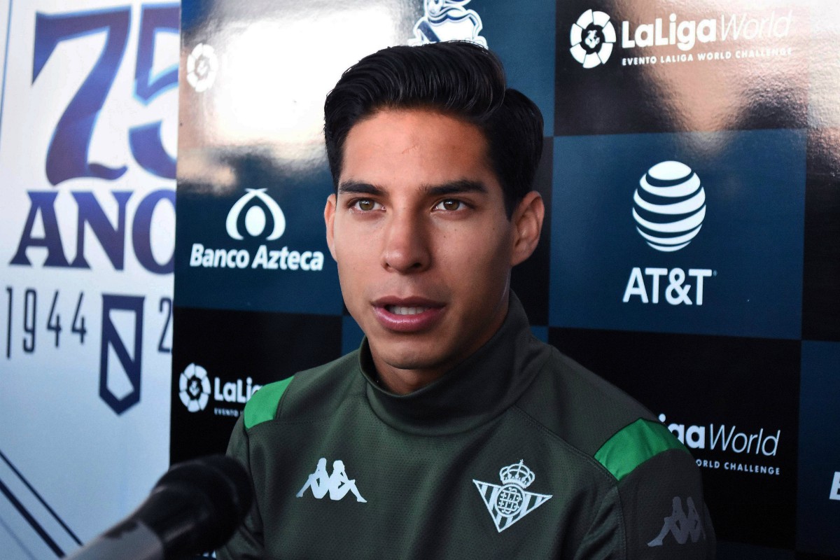 Diego Lainez va por su tercera temporada con Betis (Foto: Mexsport)