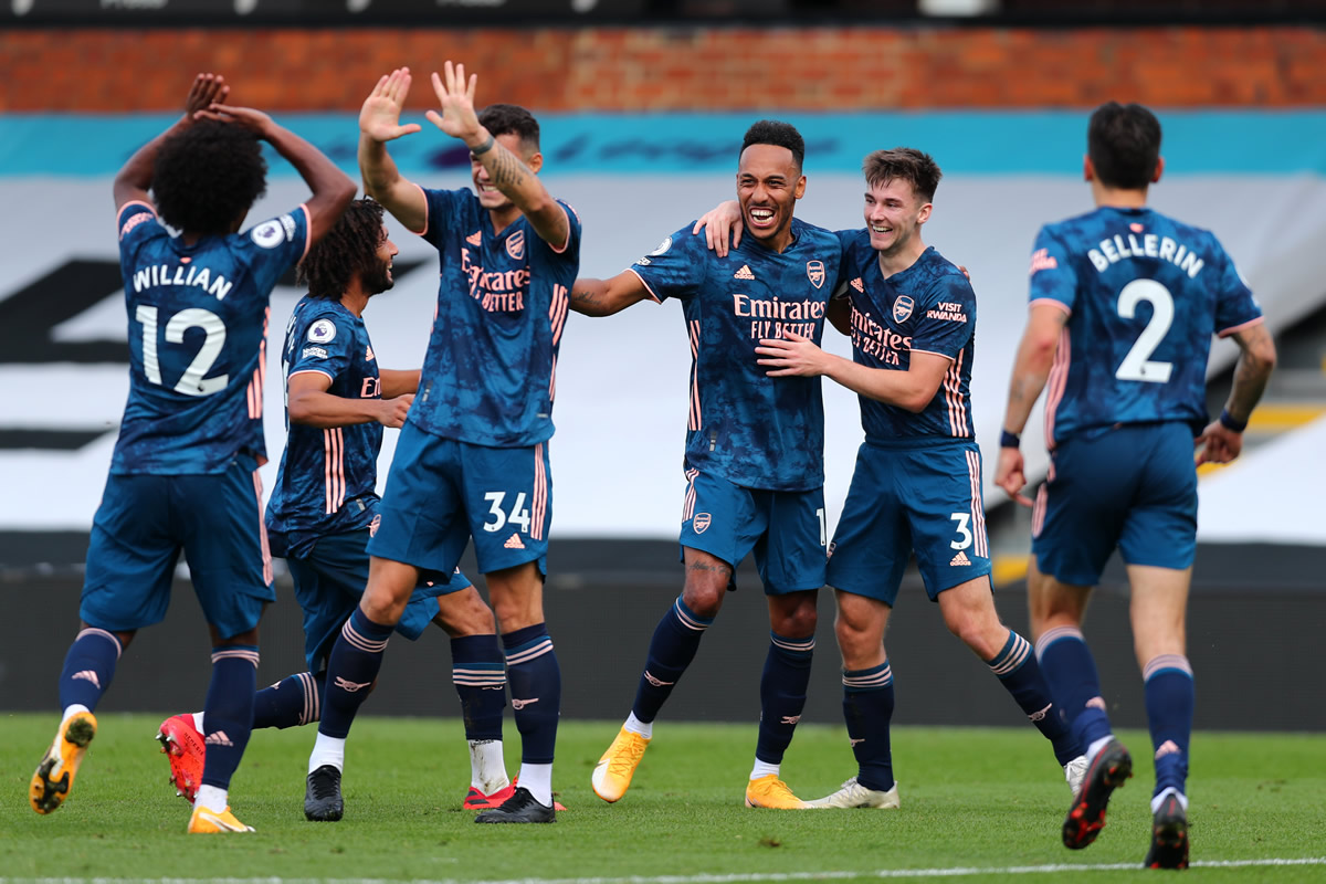 Arsenal no tuvo problemas con el Fulham en el arranque de la Premier League (FOTO: AFP)