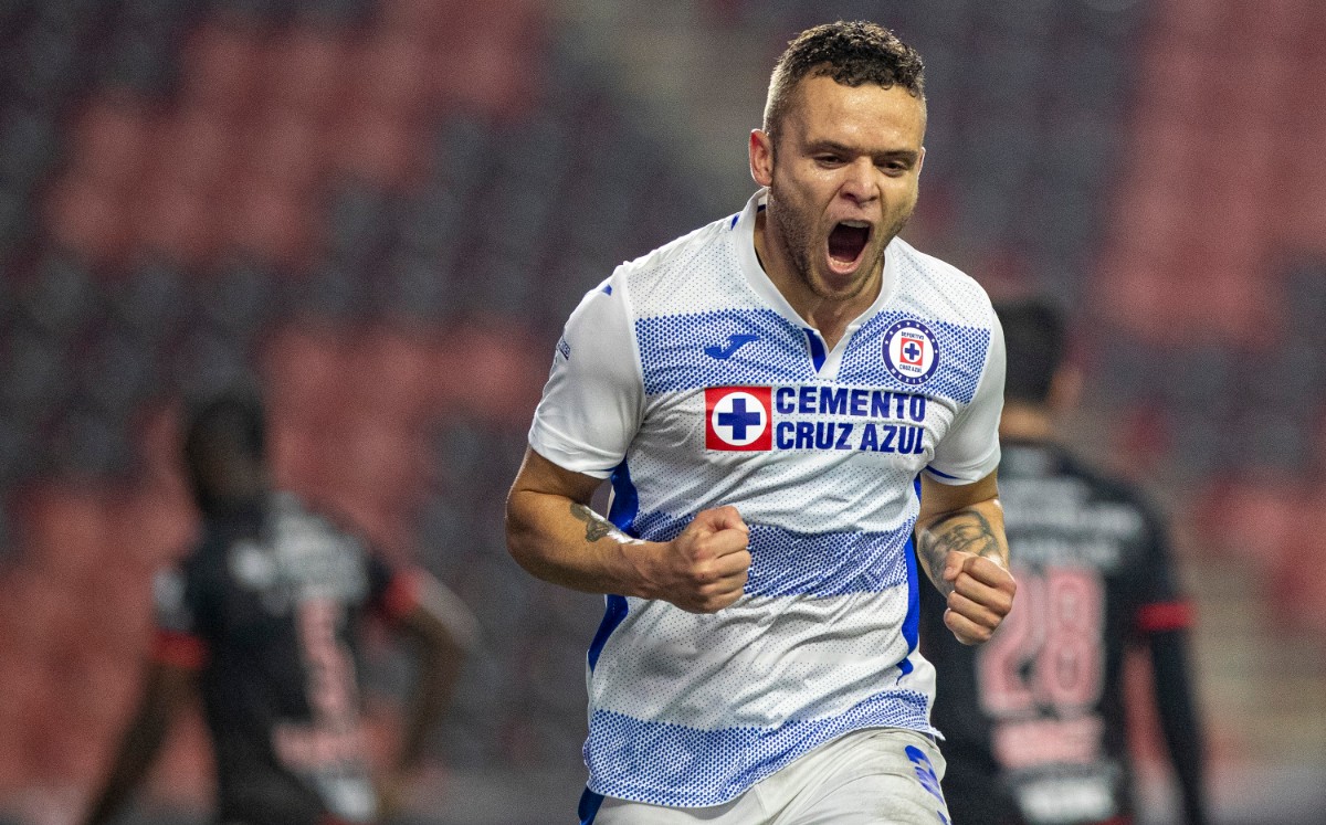 Jonathan Rodríguez gritó a todo pulmón el gol del triunfo ante Xolos. FOTO: Imago7.