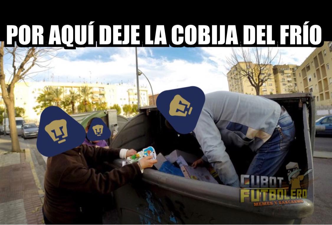 ¿Tanto tiempo sin alegrías? Varios aficionados de Pumas buscan su playera.