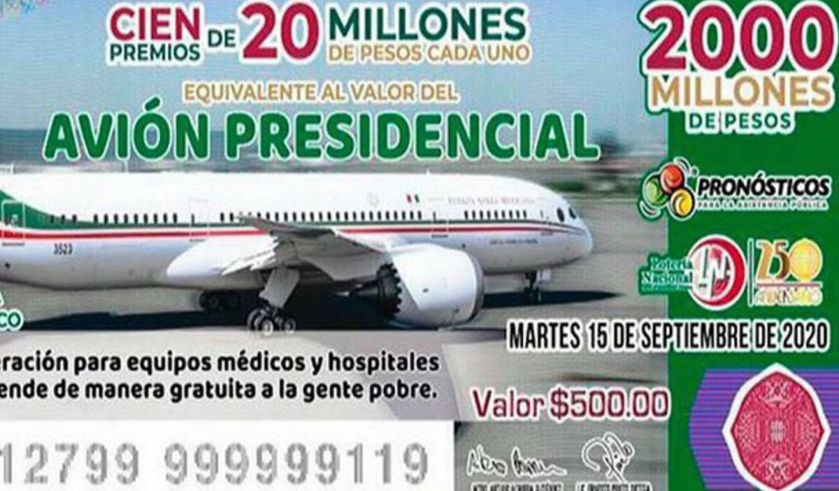 Los cachitos de la rifa del avión presidencial que repartió 100 premios de 20 millones de pesos cada uno. (Foto tomada de Twitter)