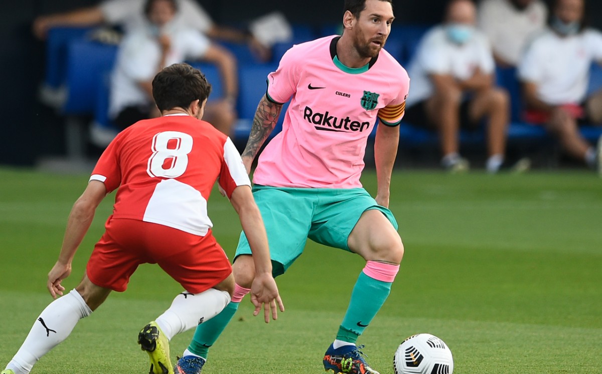 La Pulga reapareció con el cuadro catalán, luego de la incertidumbre que suponía su marcha del club. FOTO: AFP.
