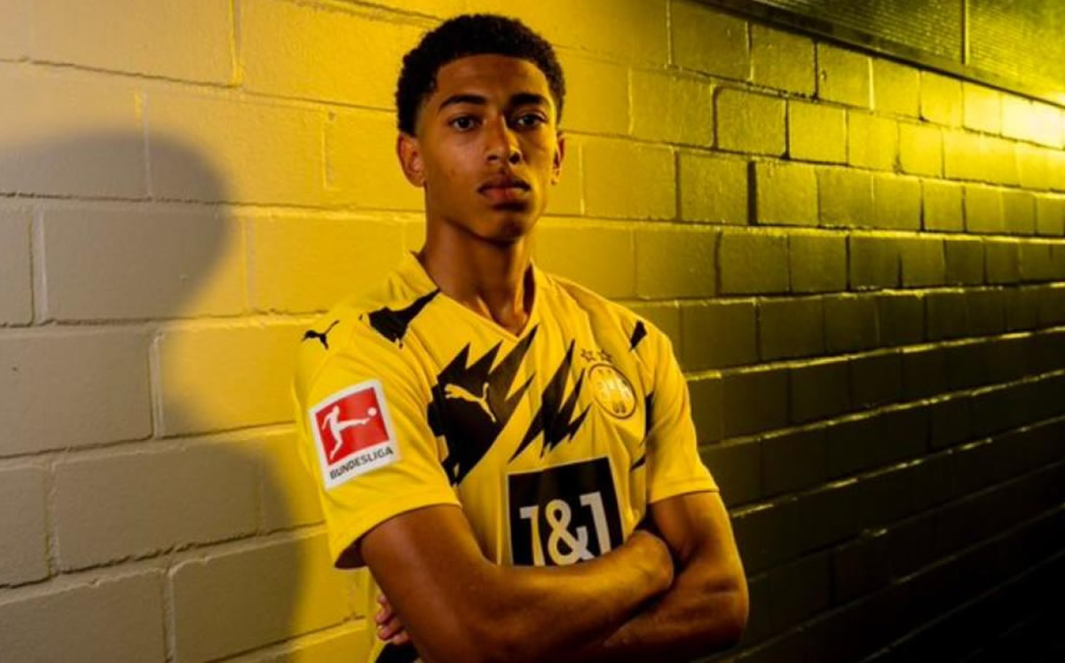 Jude Bellingham (Borussia Dortmund) El inglés de 17 años fue traspasado al Borussia Dortmund desde el Birmingham City.