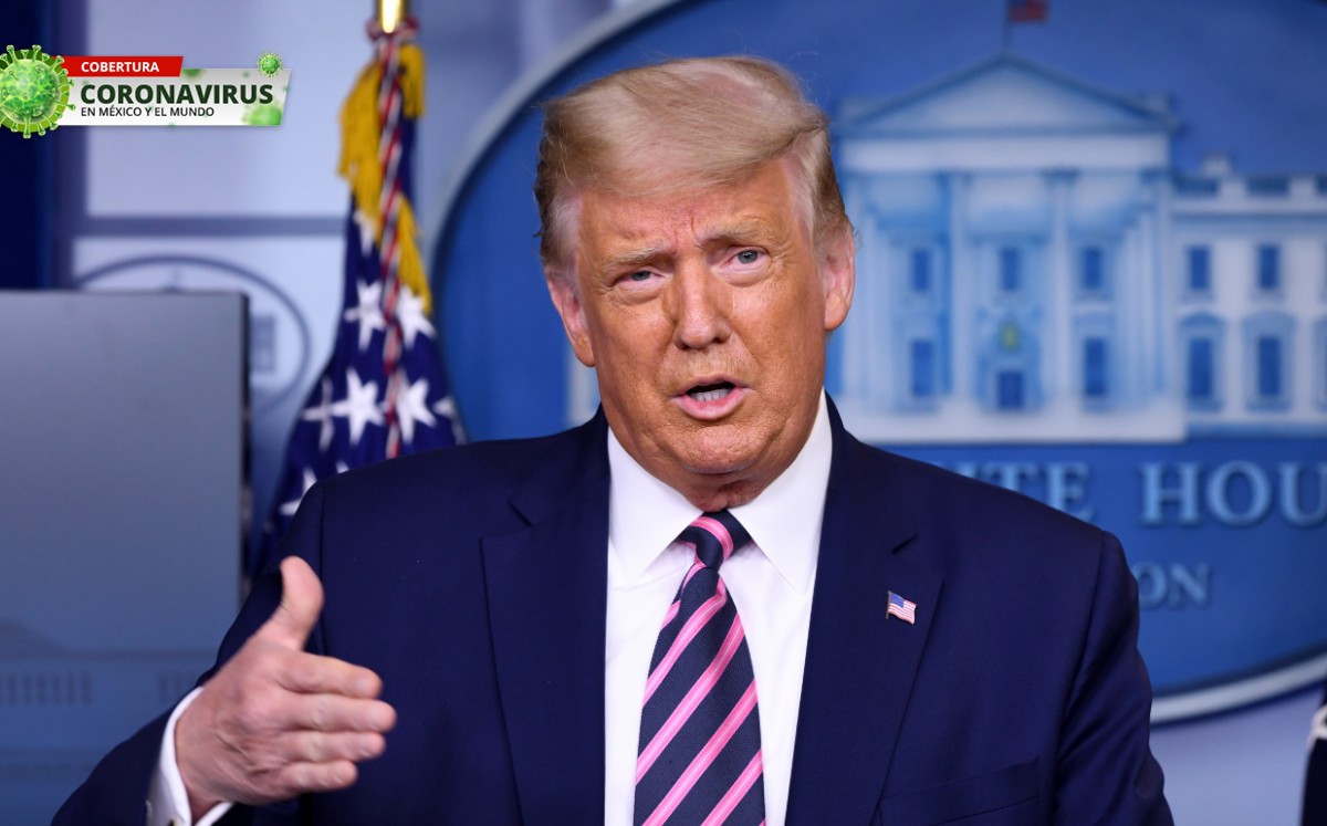Donald Trump, enviando un mensaje desde la Casa Blanca. FOTO: AFP.