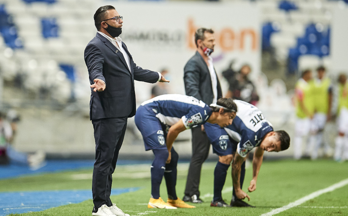 Antonio Mohamed dijo que la decisión de Funes Mori de jugar o no con México es personal (FOTO: Mexsport)