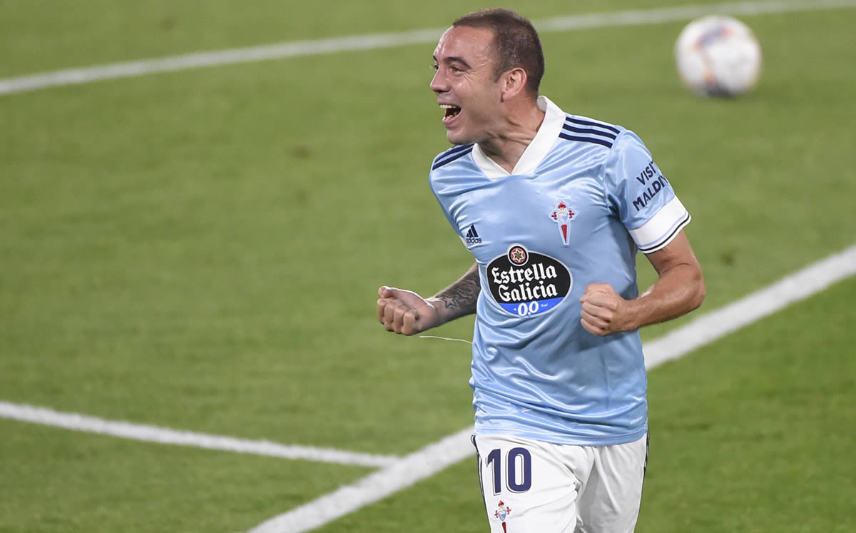 Aspas fulminó al Valencia con un doblete (AFP)