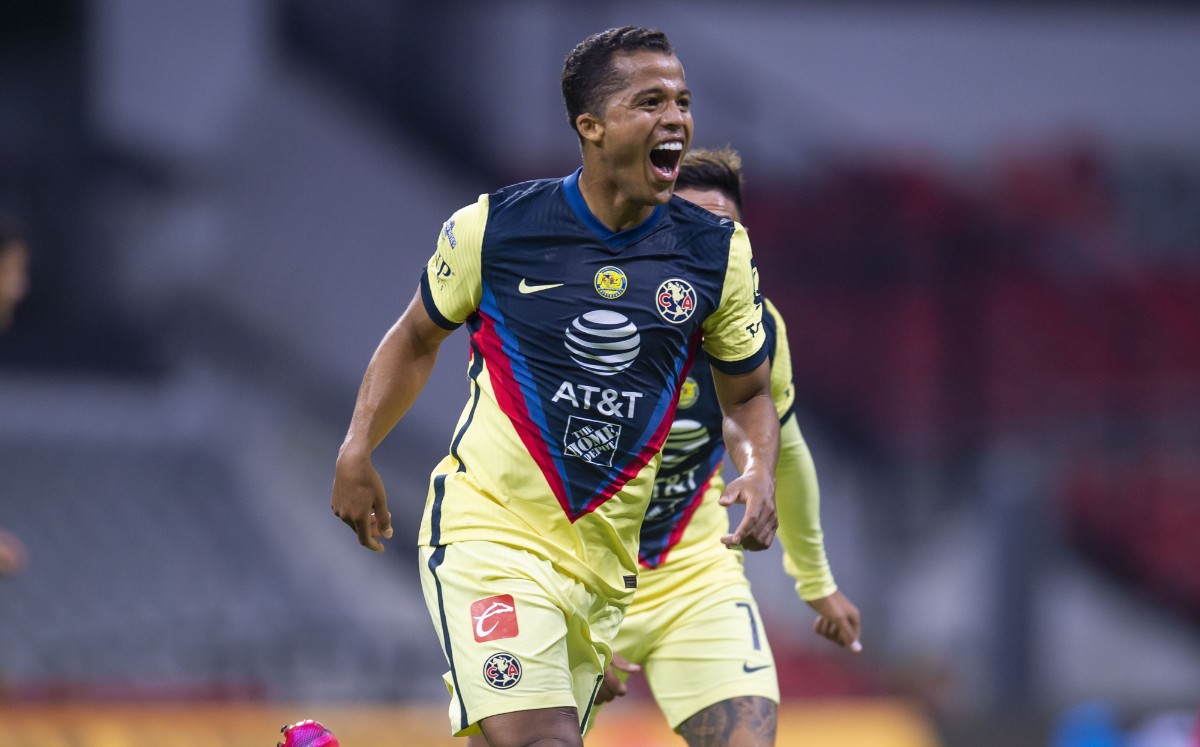 Gio hizo su tercer tanto con la camiseta del club América en Liga. FOTO: Mexsport.