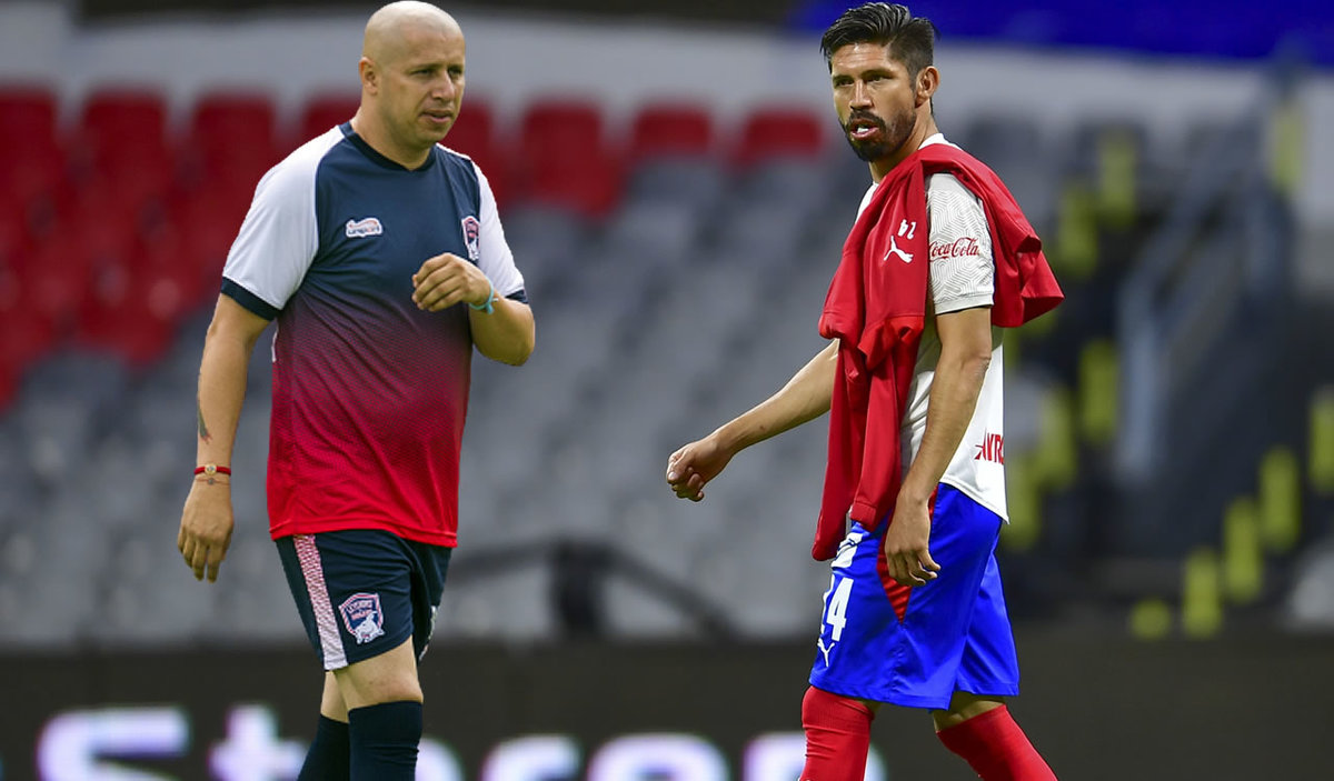 El Bofo Bautista se fue "a la yugular" contra Oribe por andar risueño tras perder el Clásico. (Mexsport)