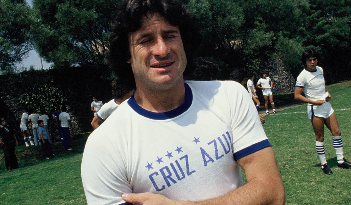 El Confesor cambió el amarillo por el azul en 1978, donde militó por dos temporadas y ganó dos Ligas.