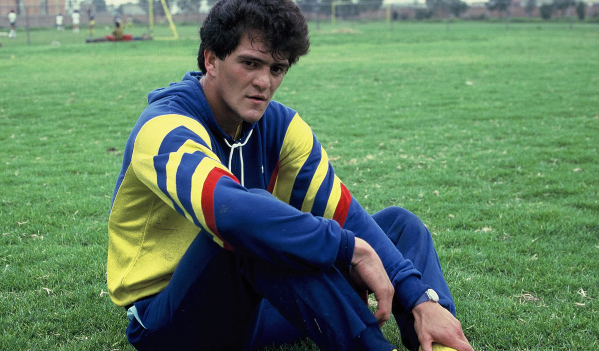 Carlos Hermosillo nació en las básicas del Club América, aunque esté identificado plenamente con la Máquina-