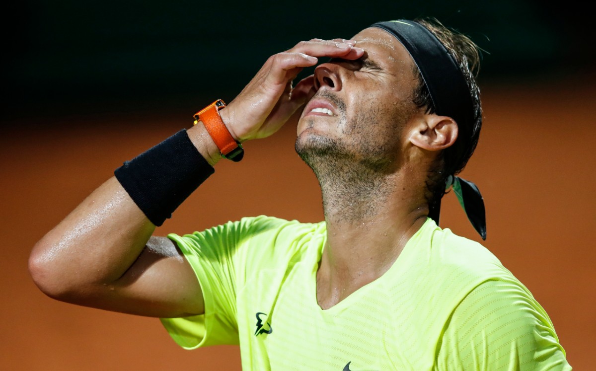 Rafael Nadal ha estado fuera de competiciones por el confinamiento por covid-19. Foto: AFP