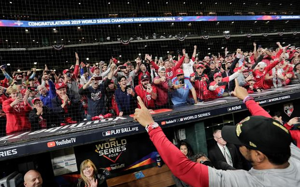 MLB está “presionando” para tener aficionados en los playoffs 2020